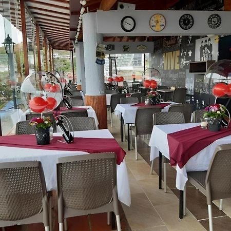 Hotel Guatatur Guatapé Eksteriør bilde