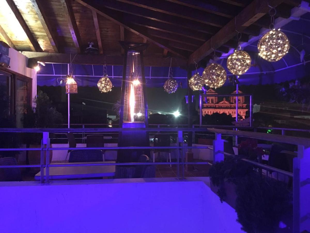 Hotel Guatatur Guatapé Eksteriør bilde