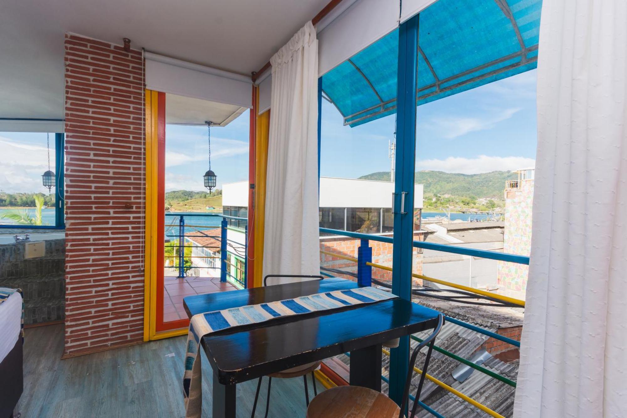 Hotel Guatatur Guatapé Eksteriør bilde