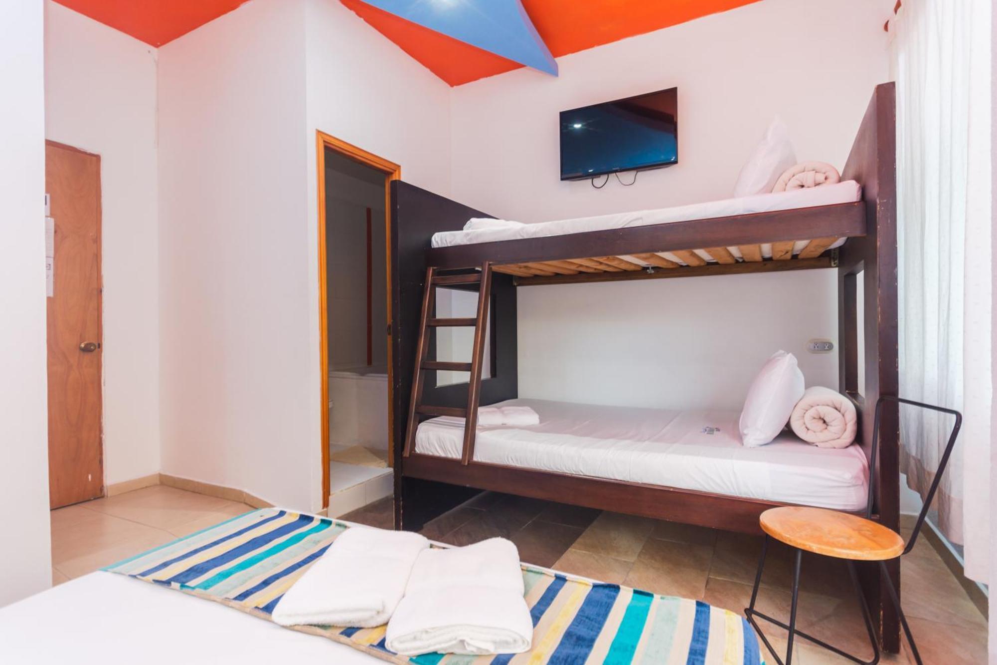 Hotel Guatatur Guatapé Eksteriør bilde