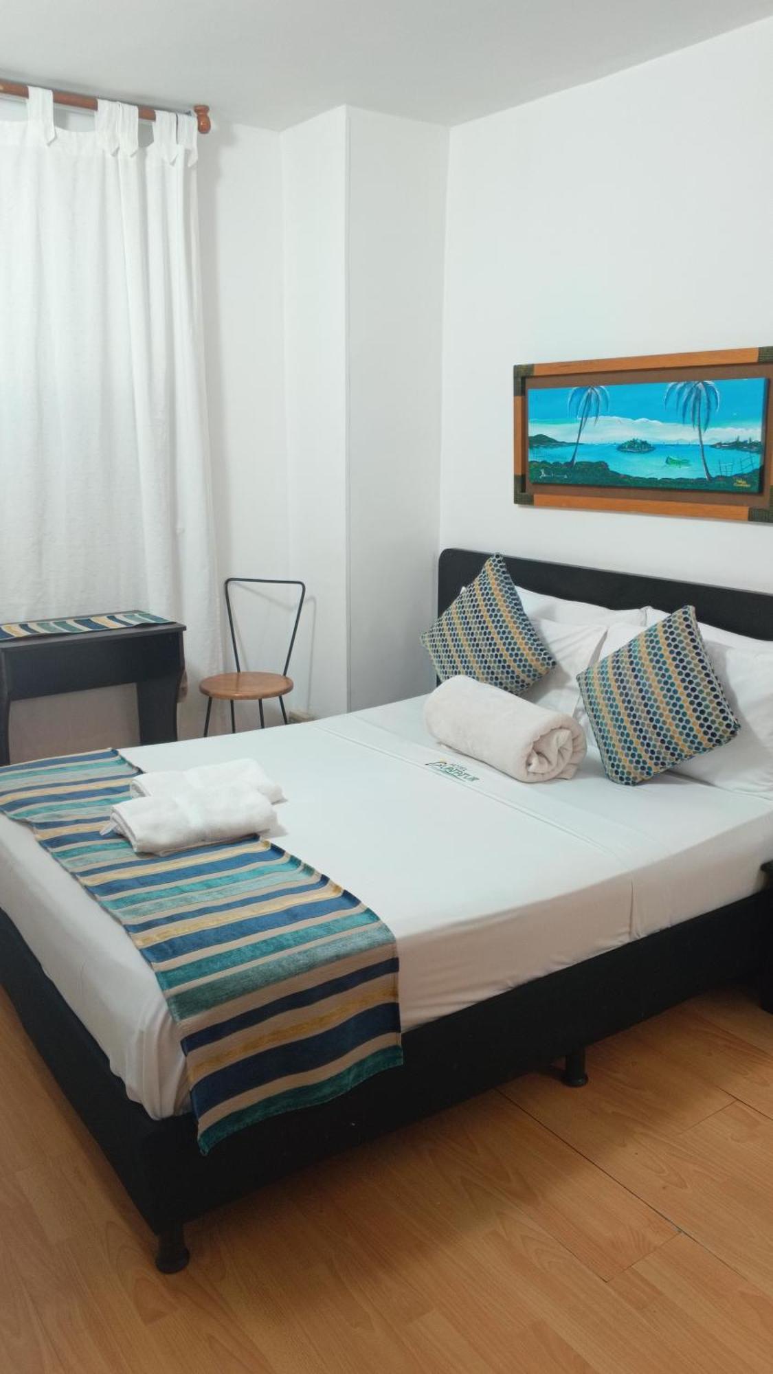 Hotel Guatatur Guatapé Eksteriør bilde